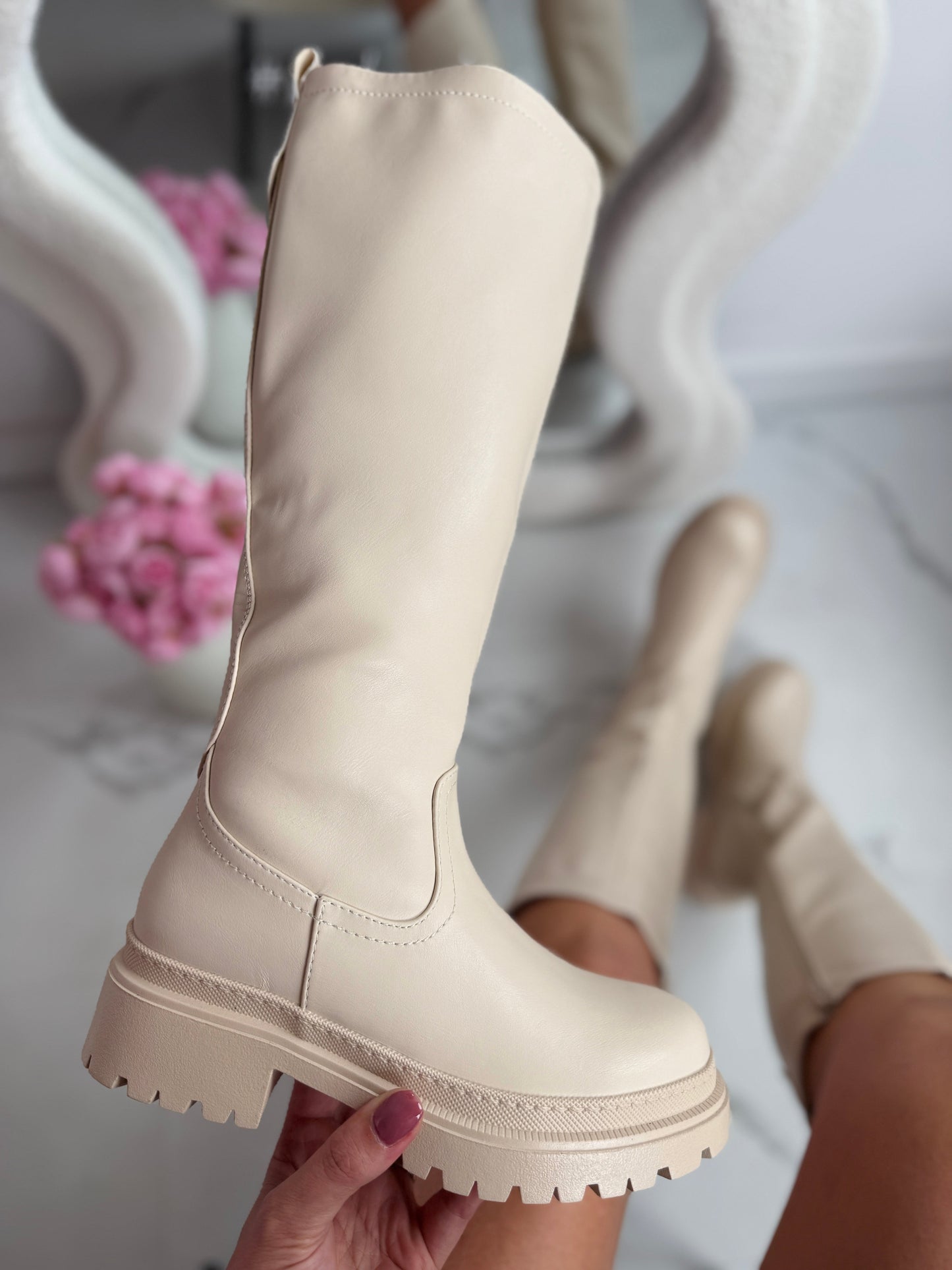 Stivali alti Anetta Beige