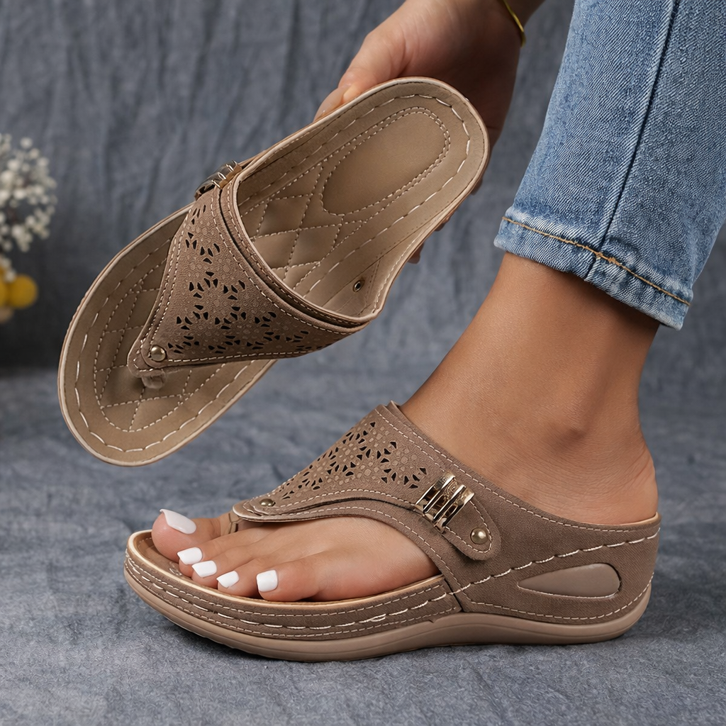ARCHELLA | Sandali con zeppa