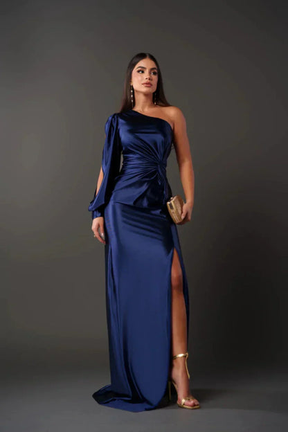 Camila║Vestido satinado de una manga
