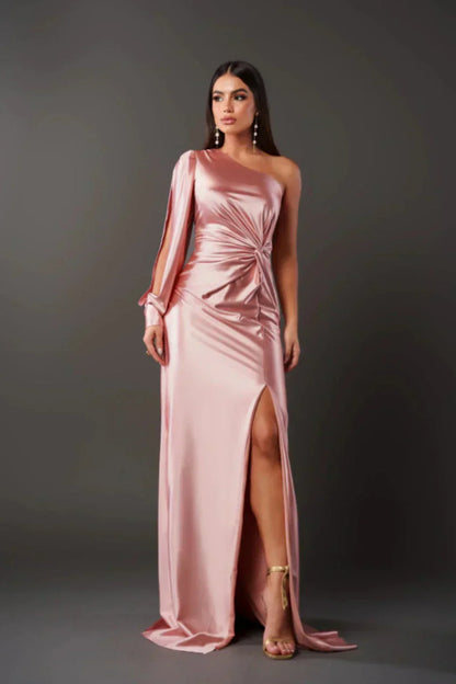 Camila║Vestido satinado de una manga